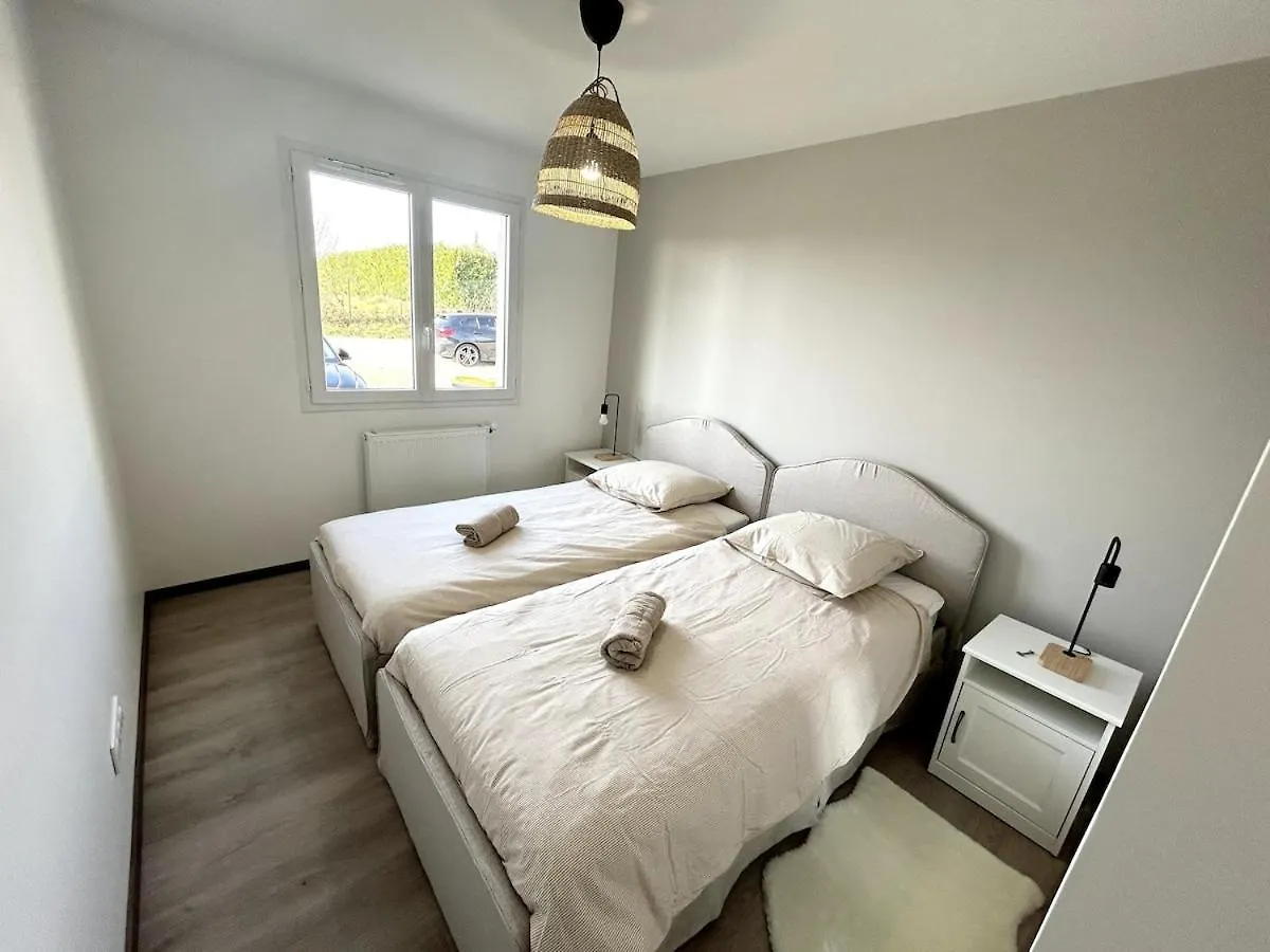 Maison Proche Cnpe, 3 Chambres, Parking Gratuit Chateau-Gaillard 0*,  France